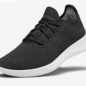 Allbirds Tree Runners (NWT)